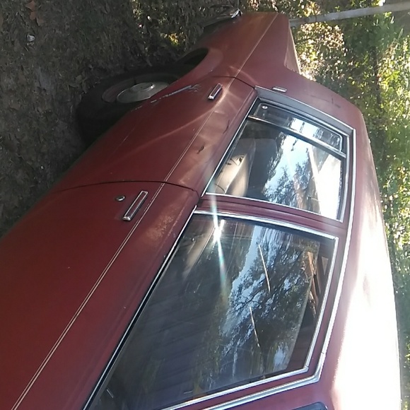 1984 4d Cutlass Supreme Sudan - Picture 3 of 8